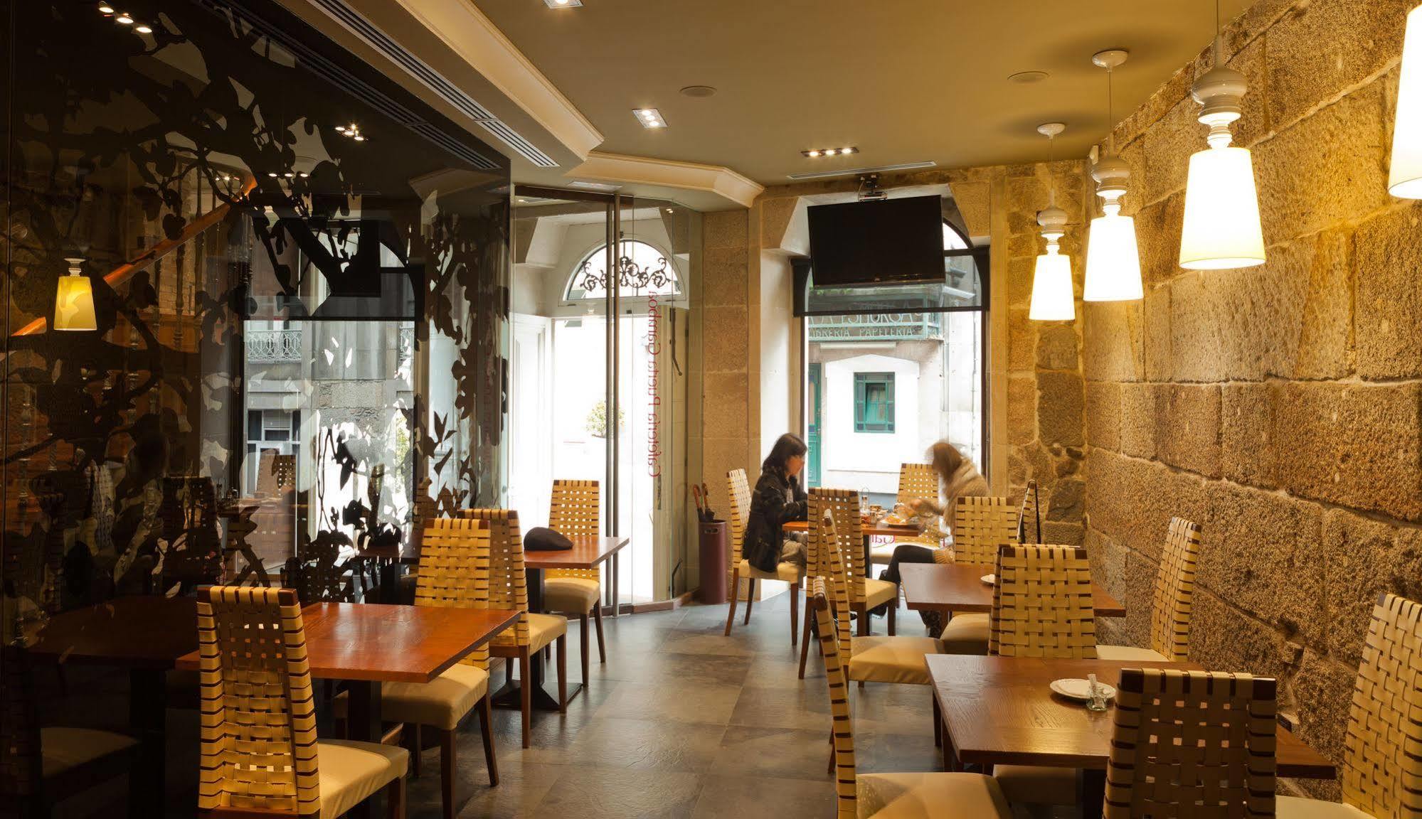 ויגו Hotel Puerta Gamboa מראה חיצוני תמונה